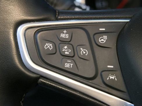 Used 2023 Chevrolet Malibu LT w/ Driver Confidence Package FWD image 19