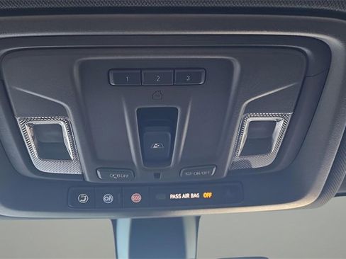 Used 2019 GMC Sierra 1500 SLT w/ SLT Premium Package image 34