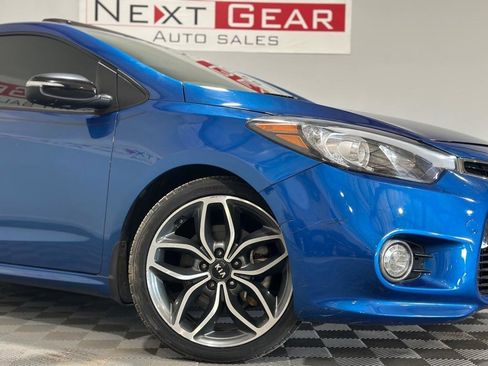 Used 2015 Kia Forte Koup SX w/ SX Premium Package image 40