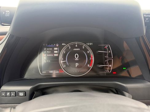 Used 2025 Lexus ES 350 w/ Premium Package image 14