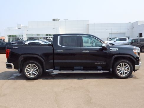 Used 2020 GMC Sierra 1500 SLT w/ SLT Premium Package AWD/4WD image 8