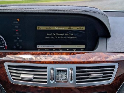 Used 2010 Mercedes-Benz S 63 AMG image 23