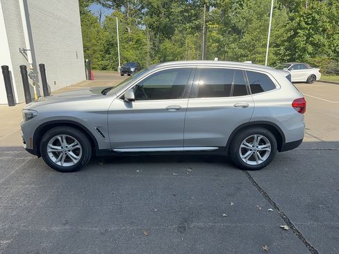 Used 2019 BMW X3 xDrive30i w/ Driving Assistance Package AWD/4WD image 2