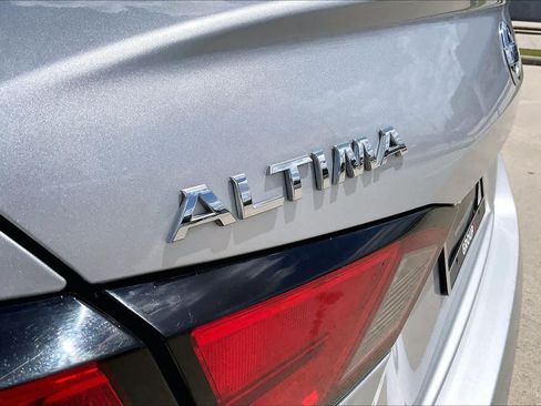 Used 2020 Nissan Altima 2.5 S FWD image 30