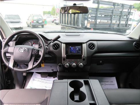 Used 2017 Toyota Tundra SR image 6