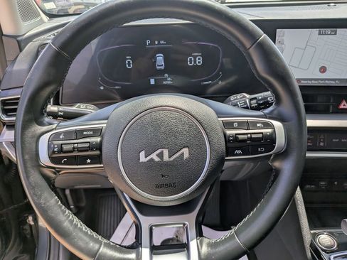Used 2023 Kia Sportage EX FWD image 28