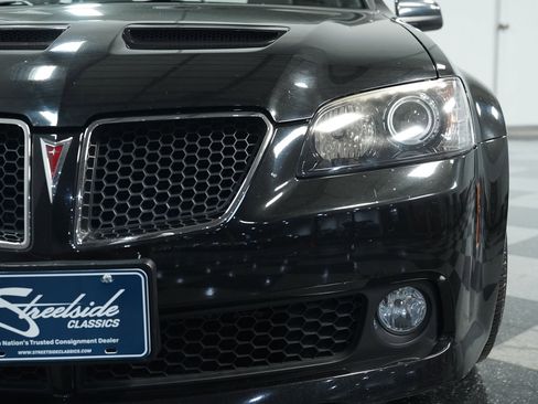 Used 2009 Pontiac G8 w/ Premium Package image 18