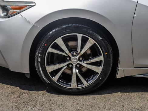 Used 2018 Nissan Maxima Platinum FWD image 12
