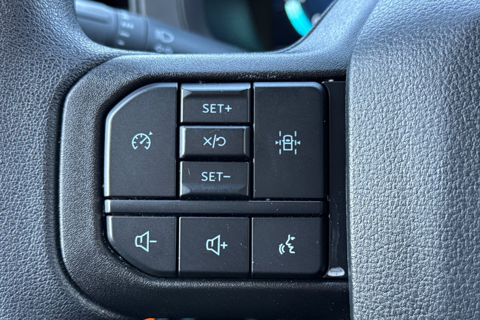 Used 2024 Ford F150 STX RWD image 31