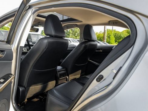 Used 2017 Lexus IS 200t RWD image 43