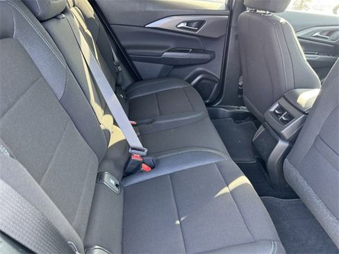 New 2026 Chevrolet Equinox EV LT image 8