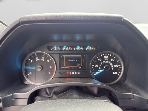 Used 2019 Ford F150 XLT w/ Equipment Group 302A Luxury AWD/4WD image 12