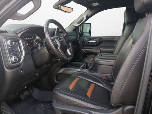 Used 2020 GMC Sierra 2500 AT4 w/ AT4 Premium Package AWD/4WD image 19