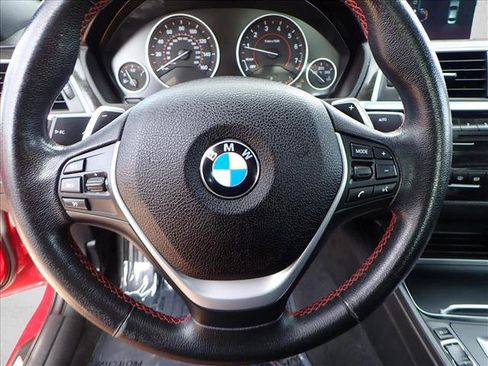 Used 2017 BMW 330i xDrive Sedan image 12
