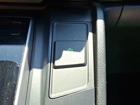 Used 2019 Honda CR-V EX image 27