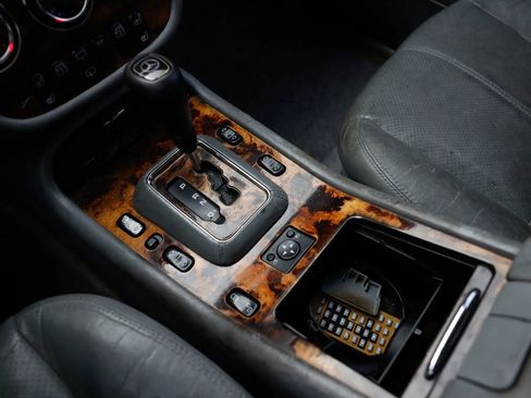 Used 2005 Mercedes-Benz ML 350 4MATIC image 32