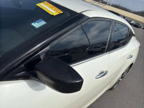 Used 2018 Nissan Maxima 3.5 S image 14