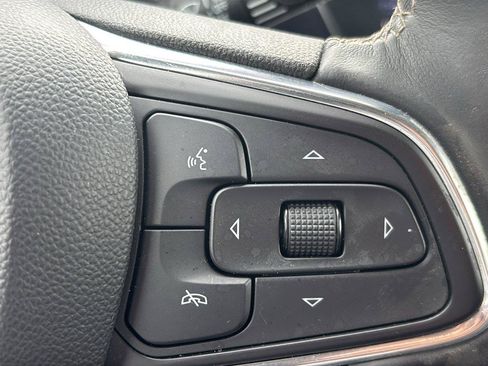 Certified 2023 Buick Encore GX Preferred w/ Cold Weather Comfort Package AWD/4WD image 29