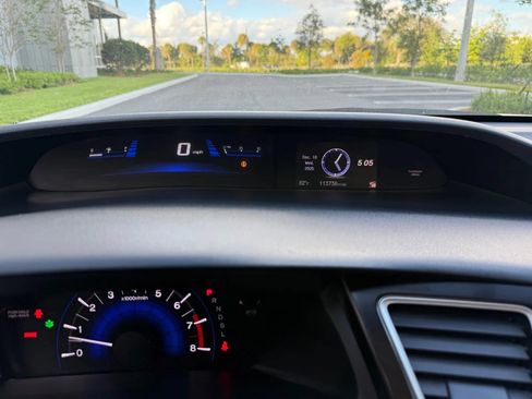 Used 2015 Honda Civic SE image 10