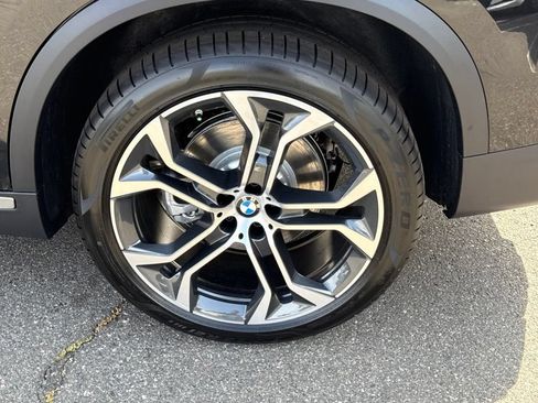 New 2026 BMW X5 sDrive40i w/ Premium Package RWD image 13