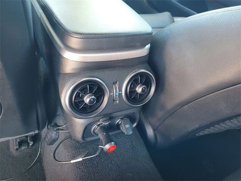 Used 2020 Kia Stinger GT image 6