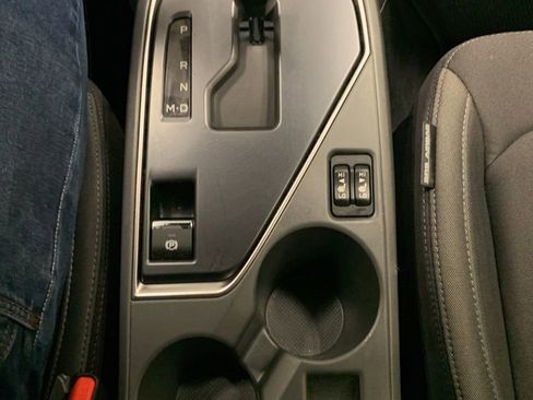 Certified 2025 Subaru Crosstrek 2.0i Premium image 9