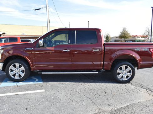 Used 2015 Ford F150 Lariat w/ Equipment Group 502A Luxury image 10