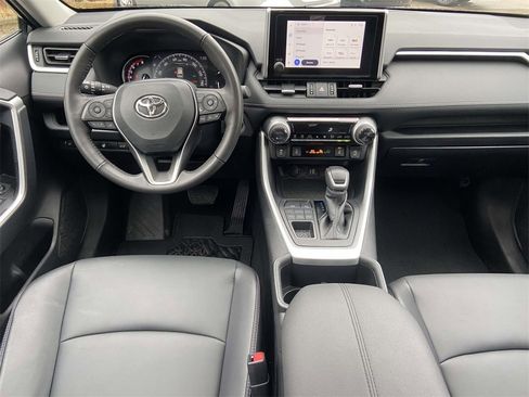 Used 2024 Toyota RAV4 XLE Premium image 11