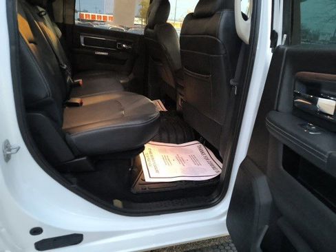 Used 2017 RAM 1500 Laramie w/ Convenience Group image 18