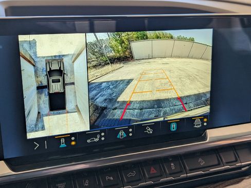 Used 2025 Chevrolet Silverado 2500 LT w/ Trail Boss Package image 27