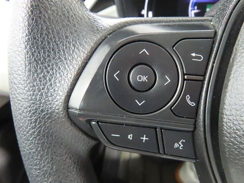 Used 2026 Toyota Corolla LE FWD image 22