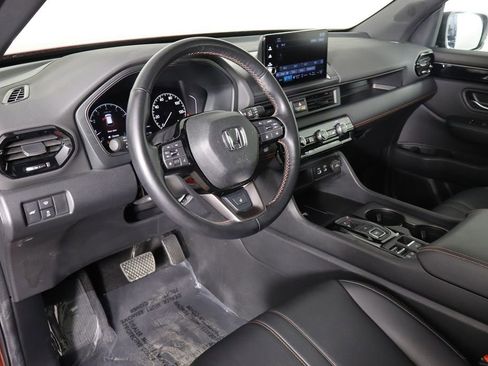 Used 2024 Honda Pilot TrailSport image 28