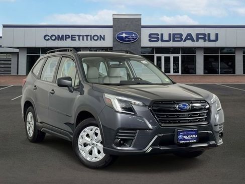 Used 2023 Subaru Forester AWD/4WD image 1