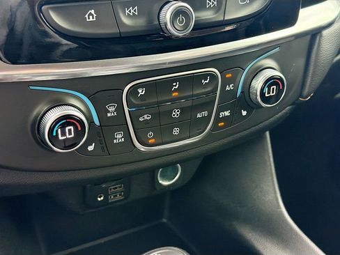 Used 2020 Chevrolet Traverse RS w/ LPO, Floor Liner Package FWD image 16