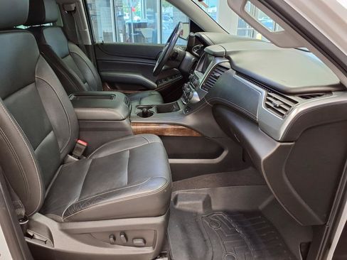 Used 2019 Chevrolet Tahoe LT RWD image 10