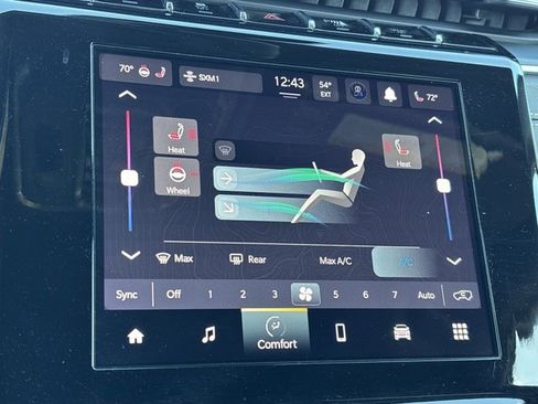 Used 2023 Jeep Grand Cherokee Altitude image 31