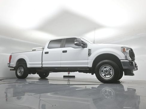 Certified 2022 Ford F350 XL w/ Power Equipment Group AWD/4WD image 4