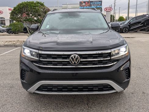 Certified 2023 Volkswagen Atlas SE FWD image 6