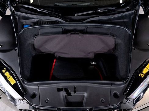 Used 2023 Audi R8 V10 performance image 9