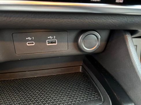 Used 2021 Nissan Rogue SV image 21