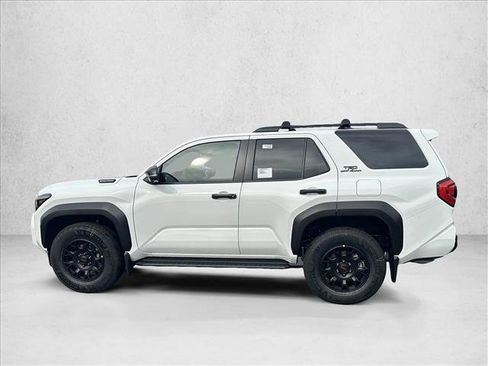 Used 2025 Toyota 4Runner TRD Off-Road Premium AWD/4WD image 4
