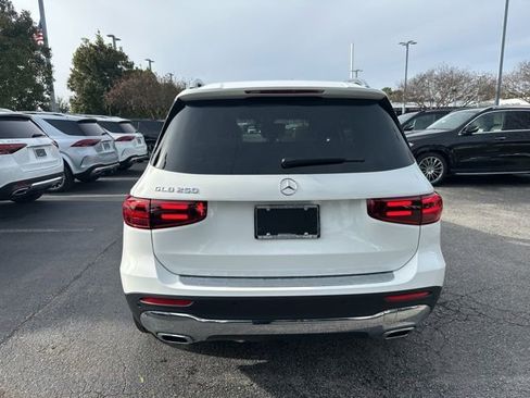 New 2026 Mercedes-Benz GLB 250 image 5