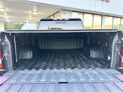 Used 2021 GMC Sierra 1500 AT4 w/ AT4 Value Package image 35