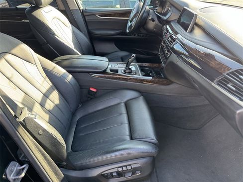 Used 2016 BMW X5 xDrive50i image 6
