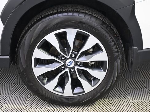 Used 2025 Subaru Outback Limited image 20