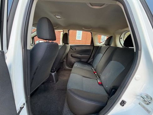 Used 2016 Nissan Versa Note SV FWD image 13