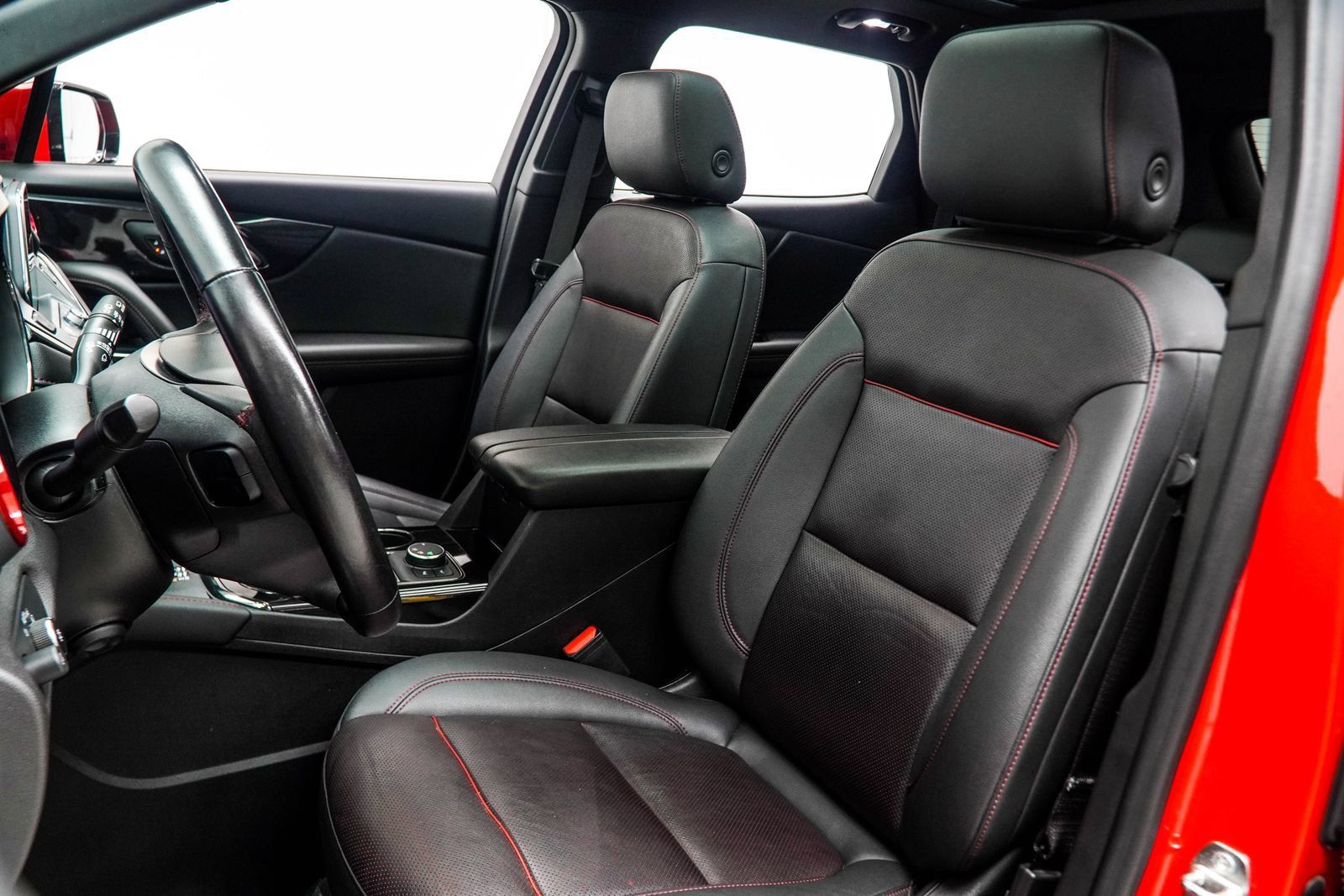 Used 2022 Chevrolet Blazer RS w/ Enhanced Convenience Package FWD image 42