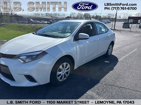 Used 2015 Toyota Corolla LE image 1