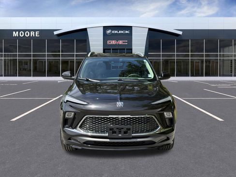 Used 2024 Buick Encore GX Avenir w/ Avenir Technology Package AWD/4WD image 8