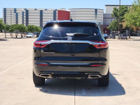 Used 2021 Buick Enclave Essence w/ Sport Touring Edition FWD image 6